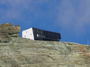 Cabane de Tracuit